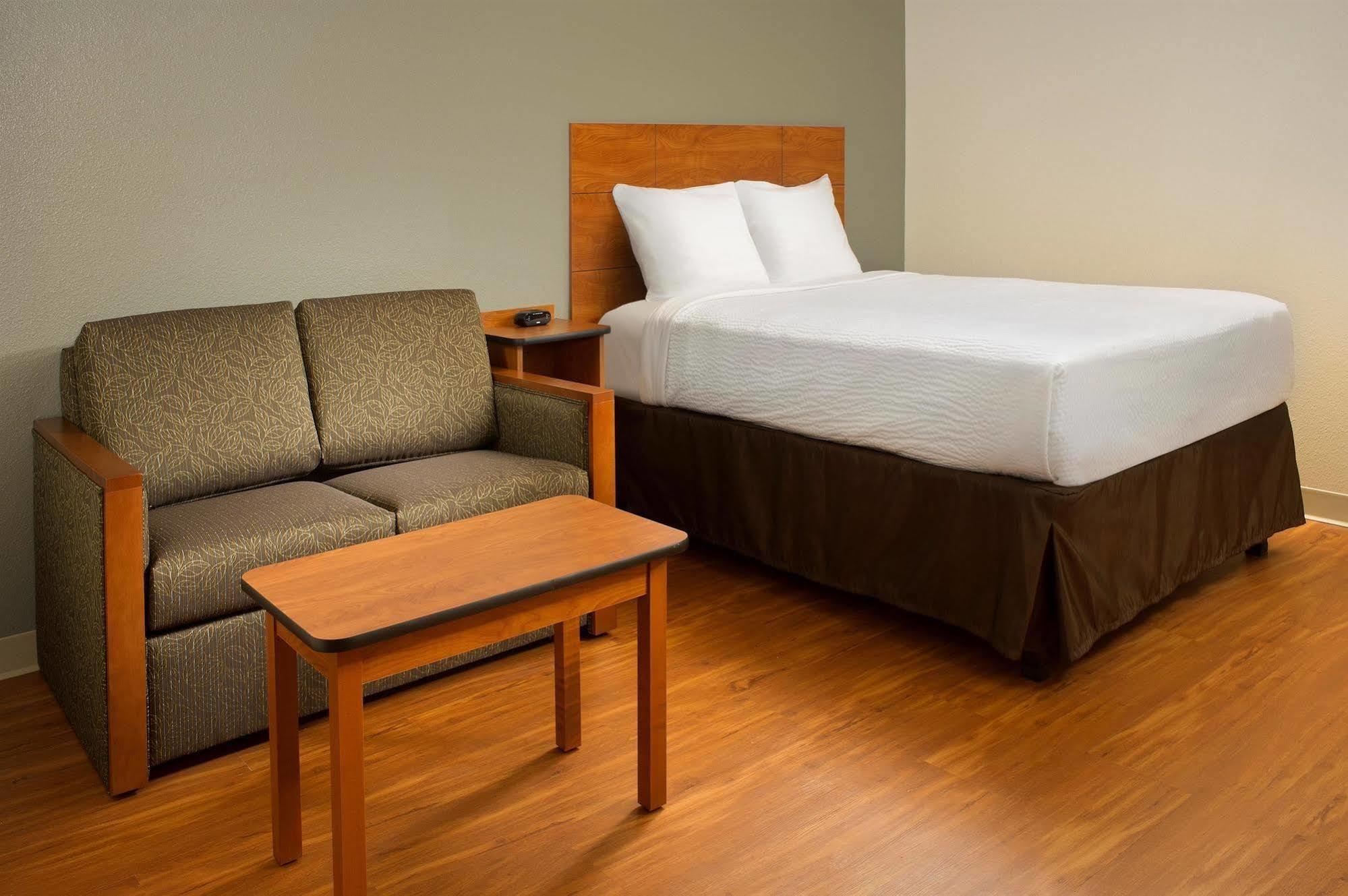 Woodspring Suites Lake Worth Lake Worth Beach Bagian luar foto