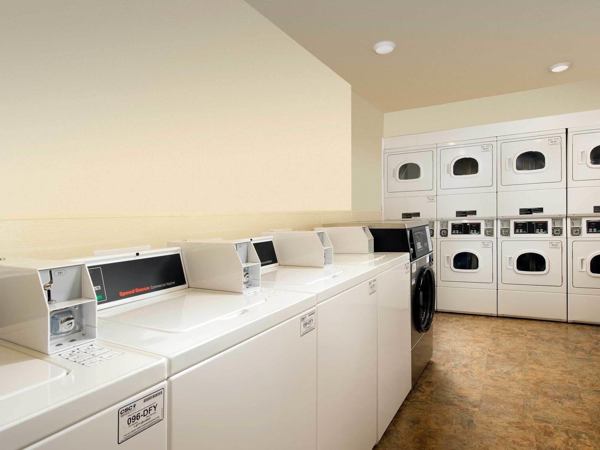 Woodspring Suites Lake Worth Lake Worth Beach Bagian luar foto