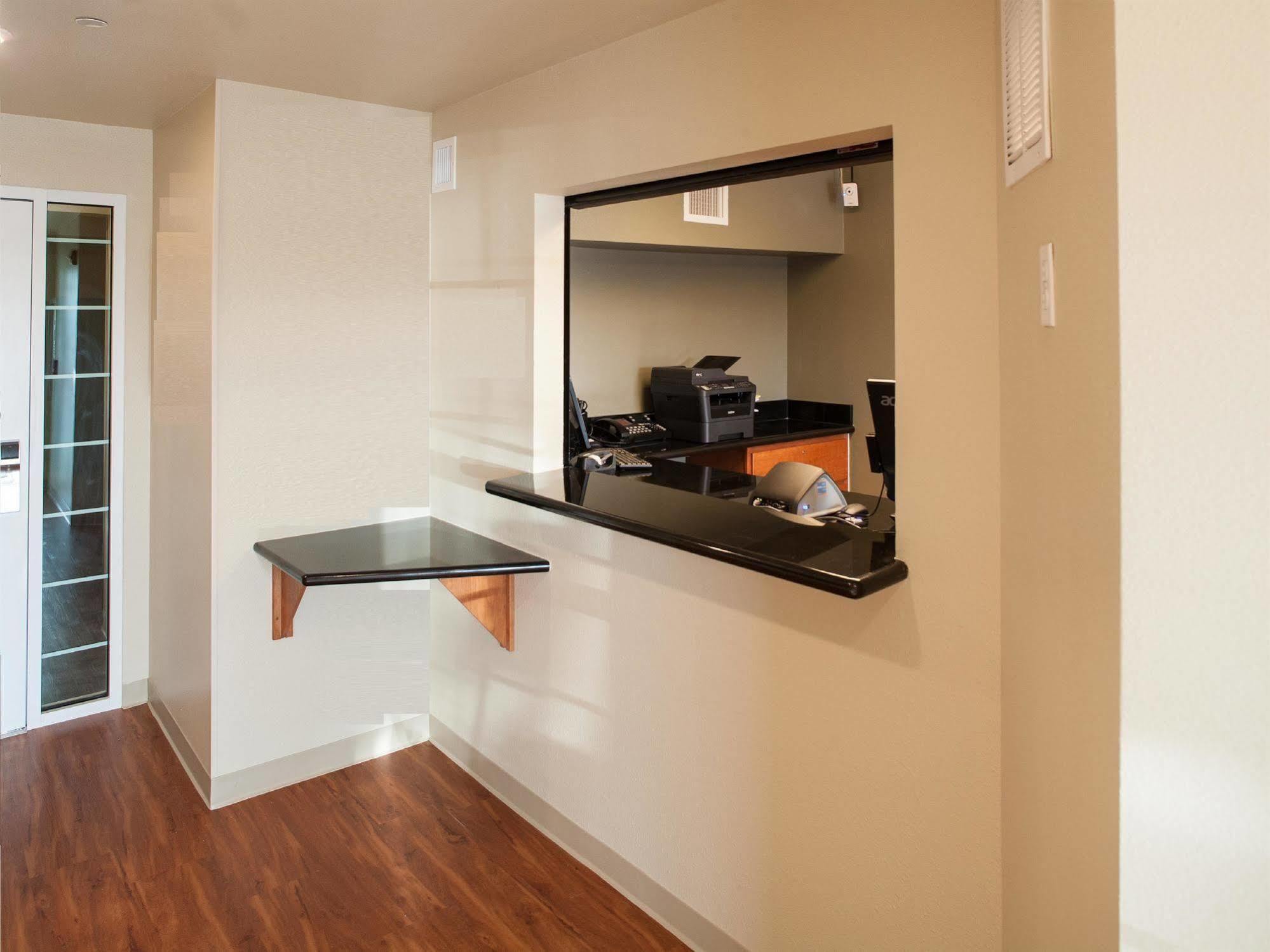 Woodspring Suites Lake Worth Lake Worth Beach Bagian luar foto
